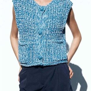 Zara Blue Knit Sleeveless Cardigan